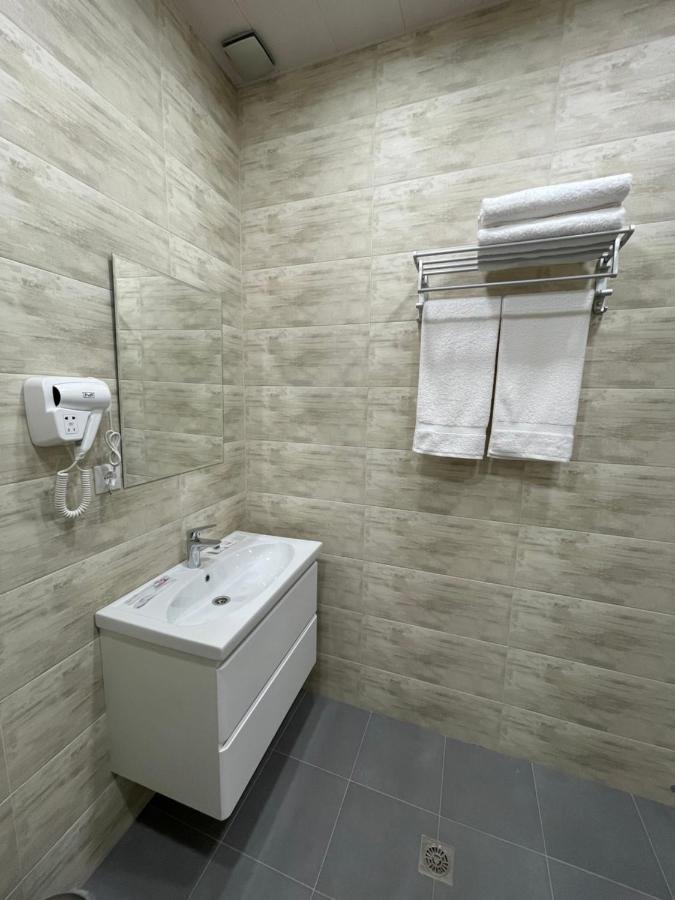 Central Hotel Гюмри Екстериор снимка